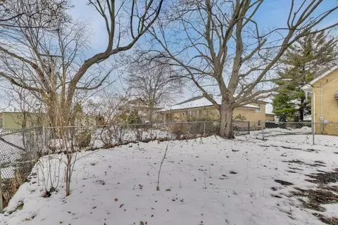 1601 Sherman Pl, Des Plaines, IL 60016 photo 39