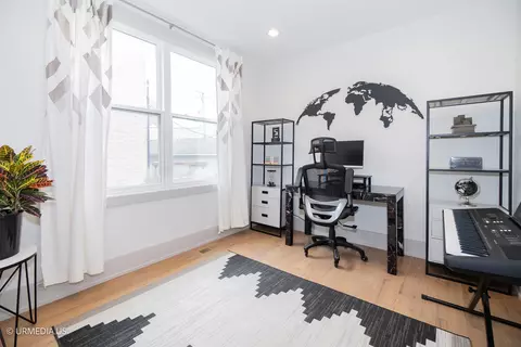 Other - 1221 E 46th St #1, Chicago, IL 60653 photo 2 of 11