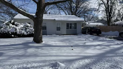 312 S Glenn Dr, Urbana, IL 61802