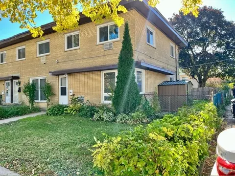 1908 Lee St, Evanston, IL 60202 photo 3
