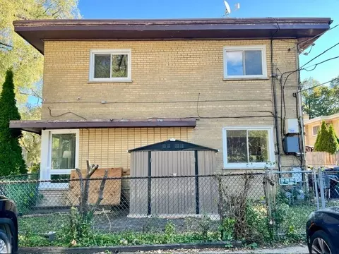 1908 Lee St, Evanston, IL 60202 photo 4