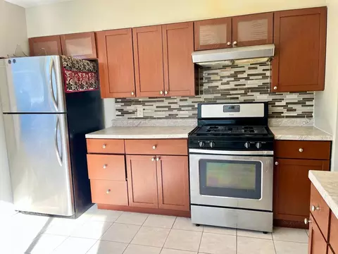 1908 Lee St, Evanston, IL 60202 photo 11