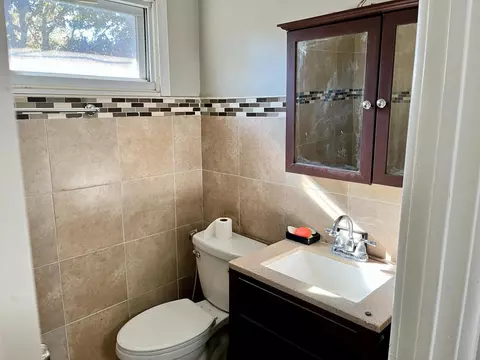 1908 Lee St, Evanston, IL 60202 photo 25
