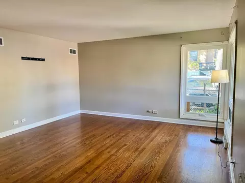 1908 Lee St, Evanston, IL 60202 photo 7