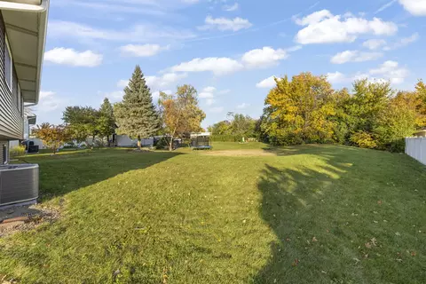 Exterior - 641 N Highview Ave, Addison, IL 60101 photo 4 of 5