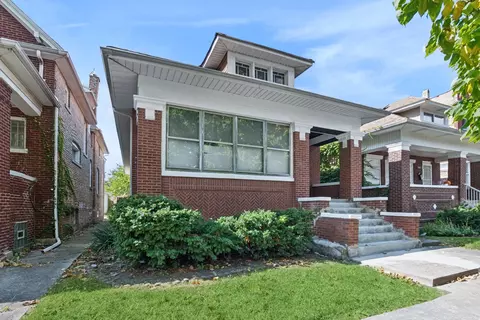 8040 S May St, Chicago, IL 60620