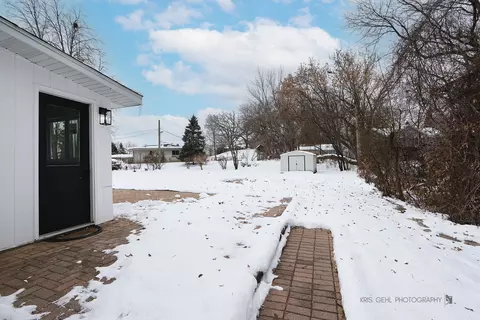 Exterior - 1007 Oeffling Dr, Mchenry, IL 60051 photo 1 of 3