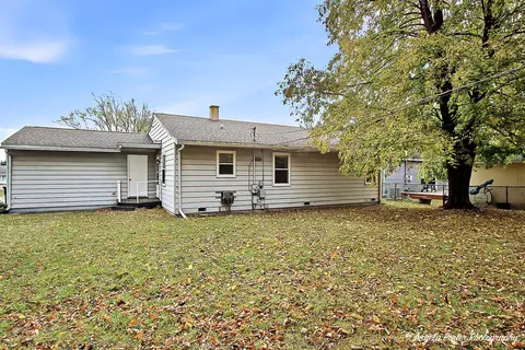 Exterior - 3216 Biscayne Rd, Mchenry, IL 60050 photo 6 of 6