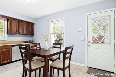 Entry Way - 3216 Biscayne Rd, Mchenry, IL 60050 photo 1 of 1