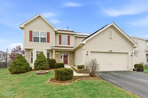 181 Hillside Dr, Bolingbrook, IL 60440