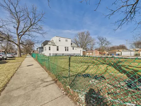 Exterior - 9151 S Normal Ave, Chicago, IL 60620 photo 4 of 4
