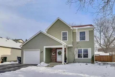 1297 Spalding Dr, Mundelein, IL 60060
