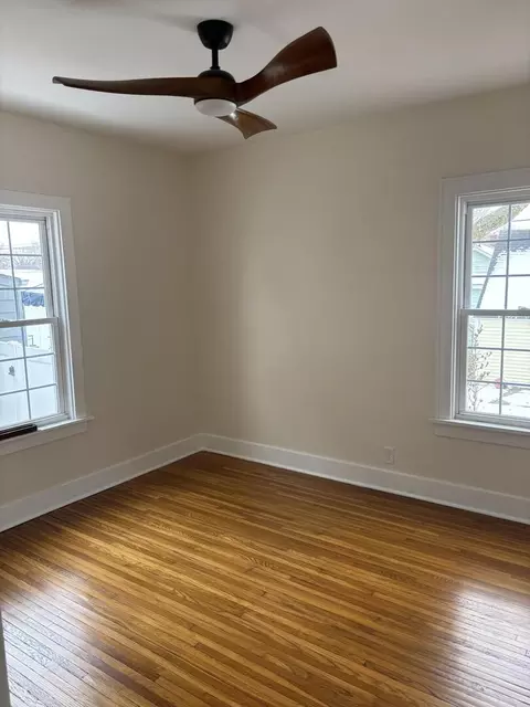 Bedroom - 803 E North St, Morris, IL 60450 photo 2 of 3