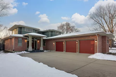Undisclosed, Downers Grove, IL 60516