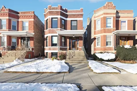1910 Harvey Ave, Berwyn, IL 60402