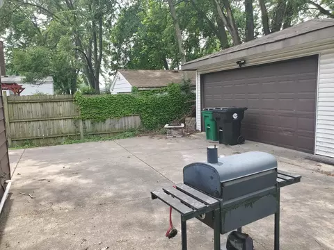 Exterior - 2422 S 12th Ave, Broadview, IL 60155 photo 5 of 7