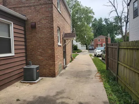 Exterior - 2422 S 12th Ave, Broadview, IL 60155 photo 3 of 7