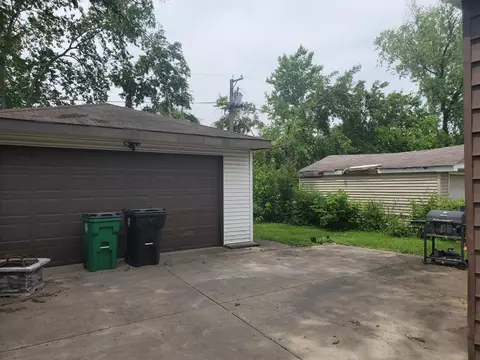 Exterior - 2422 S 12th Ave, Broadview, IL 60155 photo 6 of 7