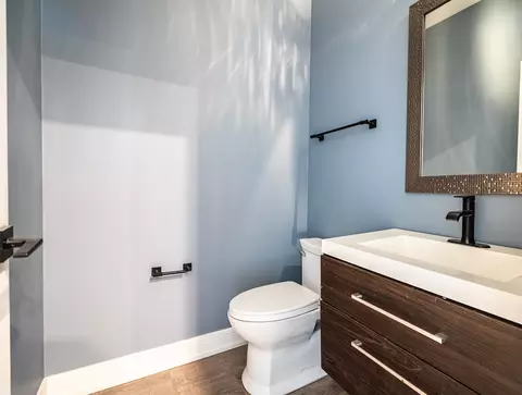 Bath - 1920 Jester Ln, Algonquin, IL 60102 photo 1 of 6