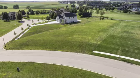 7751 Bentgrass Cir, Yorkville, IL 60560