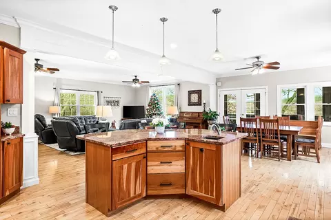 Kitchen - 2296 Deer Ridge Ct, Carlock, IL 61725 photo 6 of 6