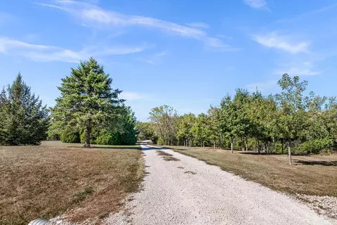 Exterior - 2296 Deer Ridge Ct, Carlock, IL 61725 photo 15 of 16