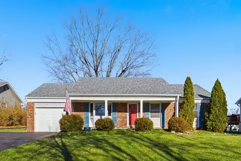 620 Twisted Oak Ln, Buffalo Grove, IL 60089