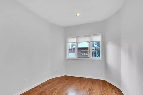 Bedroom - 1740 Melise Dr, Glenview, IL 60025 photo 1 of 5