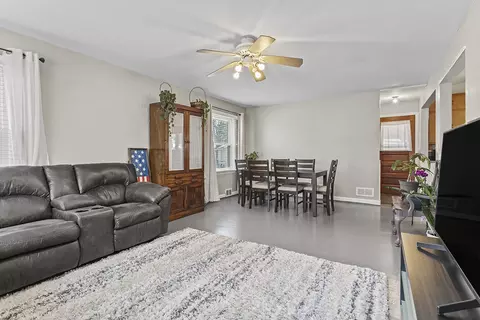 Other - 818 E 11th St, Lockport, IL 60441 photo 3 of 5