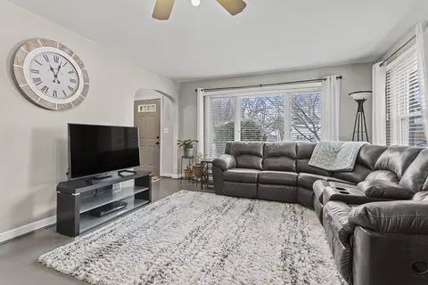 Other - 818 E 11th St, Lockport, IL 60441 photo 4 of 5