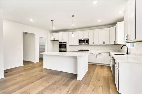 Kitchen - 12929 S Platte Trl, Plainfield, IL 60585 photo 1 of 4
