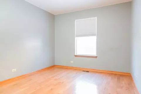 Bedroom - 170 Dickens Trl, Elgin, IL 60120 photo 3 of 4
