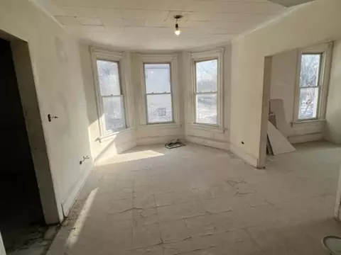 1412 E 76th St, Chicago, IL 60619 photo 3