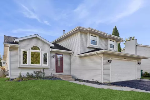 1424 Phoenix Ln, Joliet, IL 60431