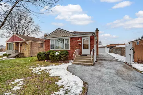 4332 W 81st St, Chicago, IL 60652