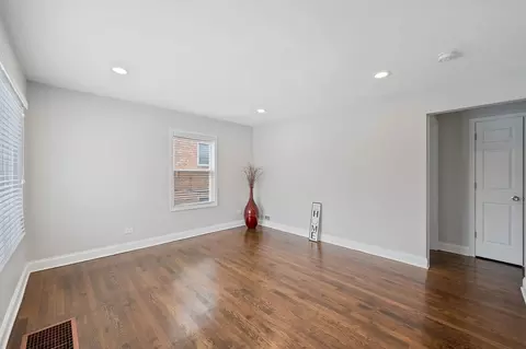 Living - 1924 13th Ave, Broadview, IL 60155 photo 2 of 3