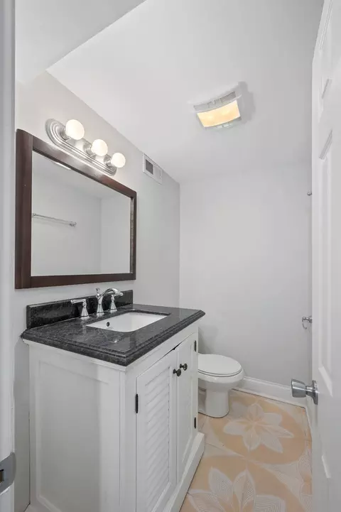 Bath - 1924 13th Ave, Broadview, IL 60155 photo 5 of 5