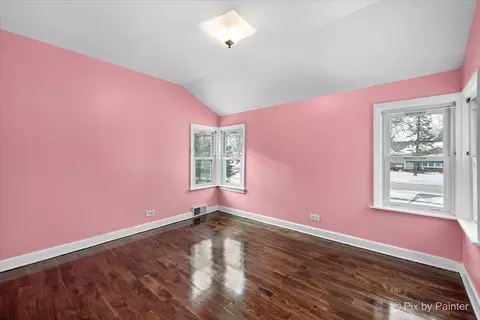 Bedroom - 321 E Ardmore Ave, Roselle, IL 60172 photo 3 of 4