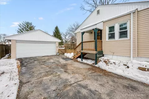 Other - 321 E Ardmore Ave, Roselle, IL 60172 photo 8 of 10