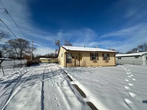 1205 Gage Ct, Joliet, IL 60432