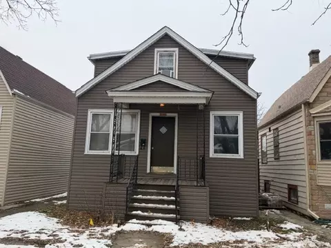 5022 W Winnemac Ave, Chicago, IL 60630