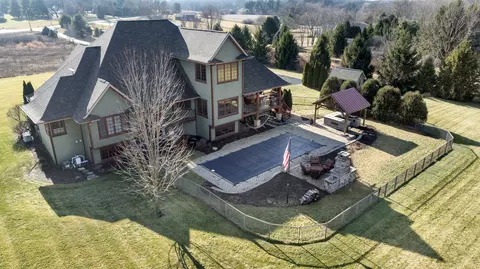 6871 Montague Rd, Rockford, IL 61102