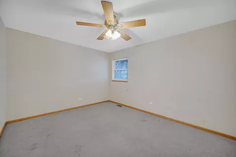 Bedroom - 15619 Homan Ave, Markham, IL 60428 photo 3 of 3