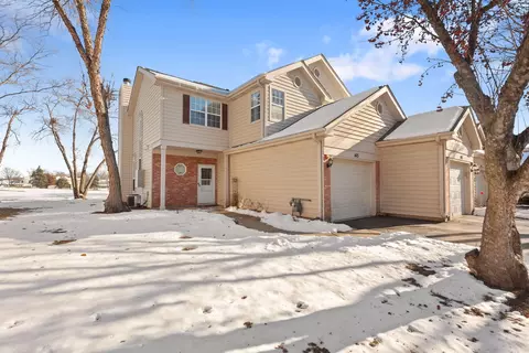 1415 Fairway Dr, Glendale Heights, IL 60139
