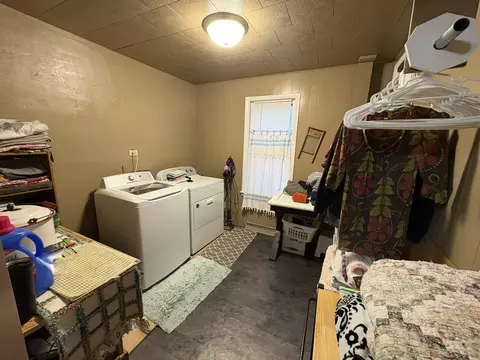 Other - 802 Paddock Ave, Ashton, IL 61006 photo 3 of 7