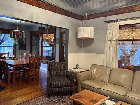 Living - 802 Paddock Ave, Ashton, IL 61006 photo 1 of 3