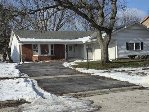17532 Mulberry St, Country Club Hills, IL 60478
