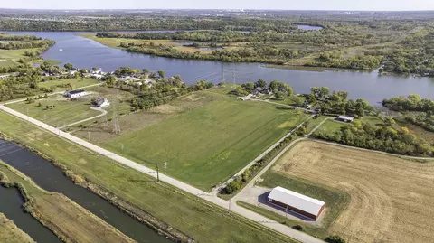 0001 N Dresden Rd, Morris, IL 60450 photo 11