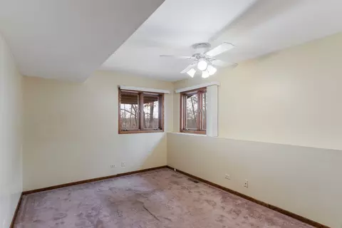 Bedroom - 1606 W August Ln, Mchenry, IL 60051 photo 3 of 4