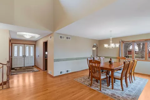 Other - 1606 W August Ln, Mchenry, IL 60051 photo 3 of 10